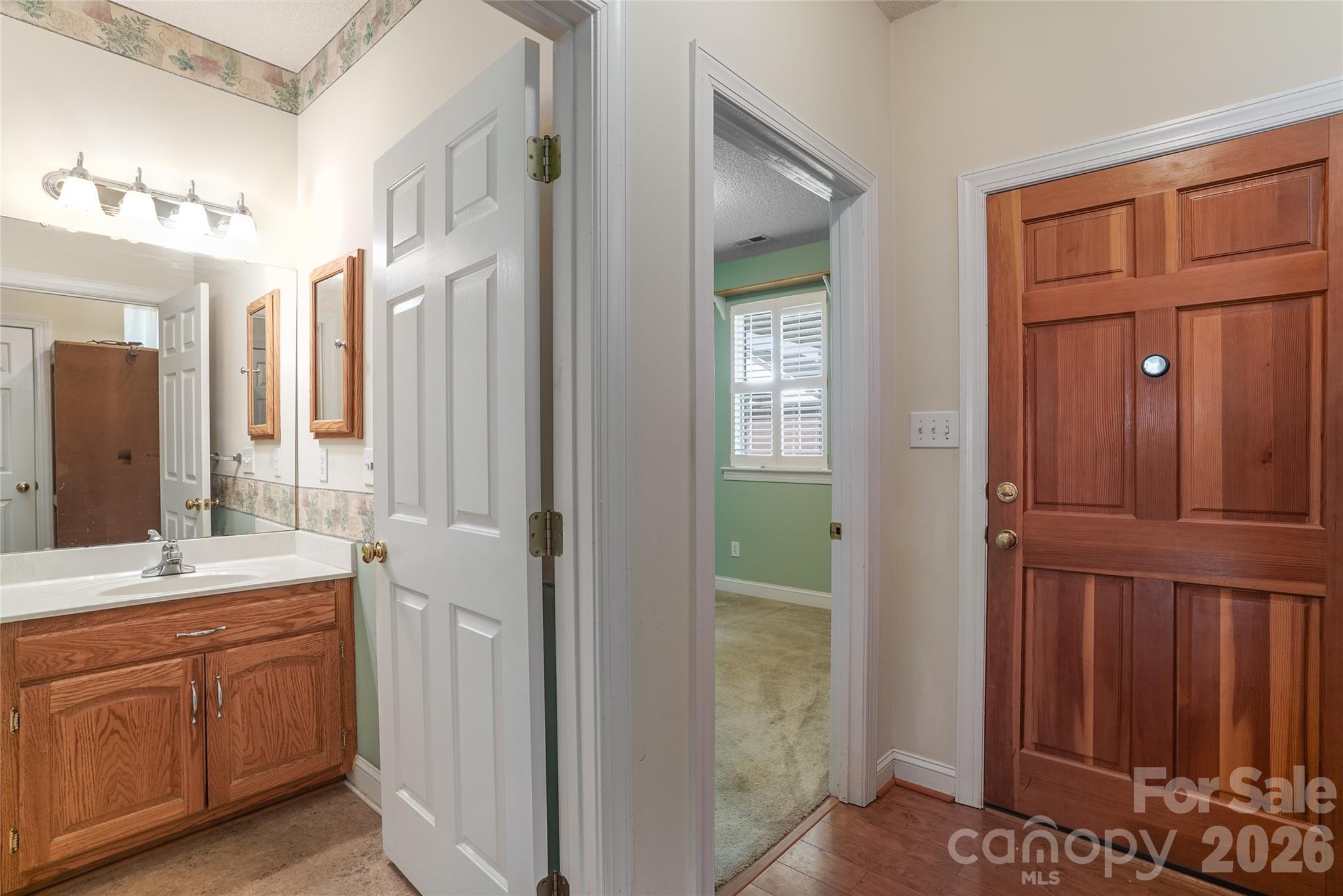 3846 Azalea Trail — Denver