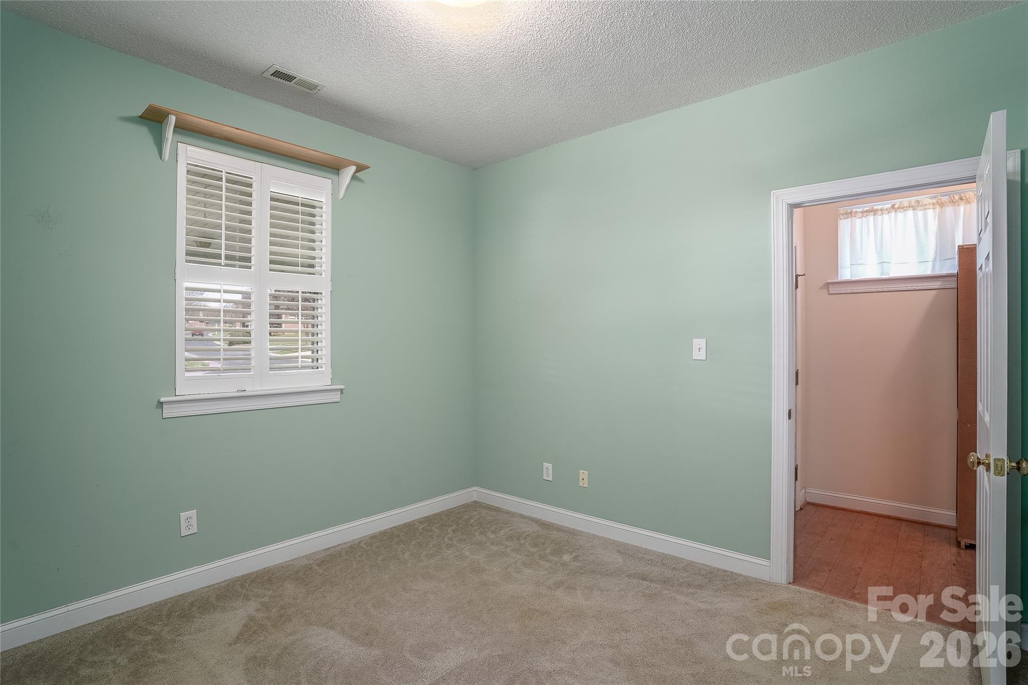 3846 Azalea Trail — Denver