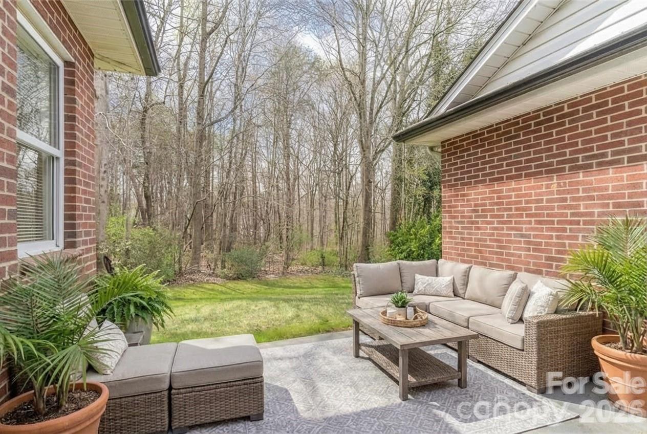 3846 Azalea Trail — Denver