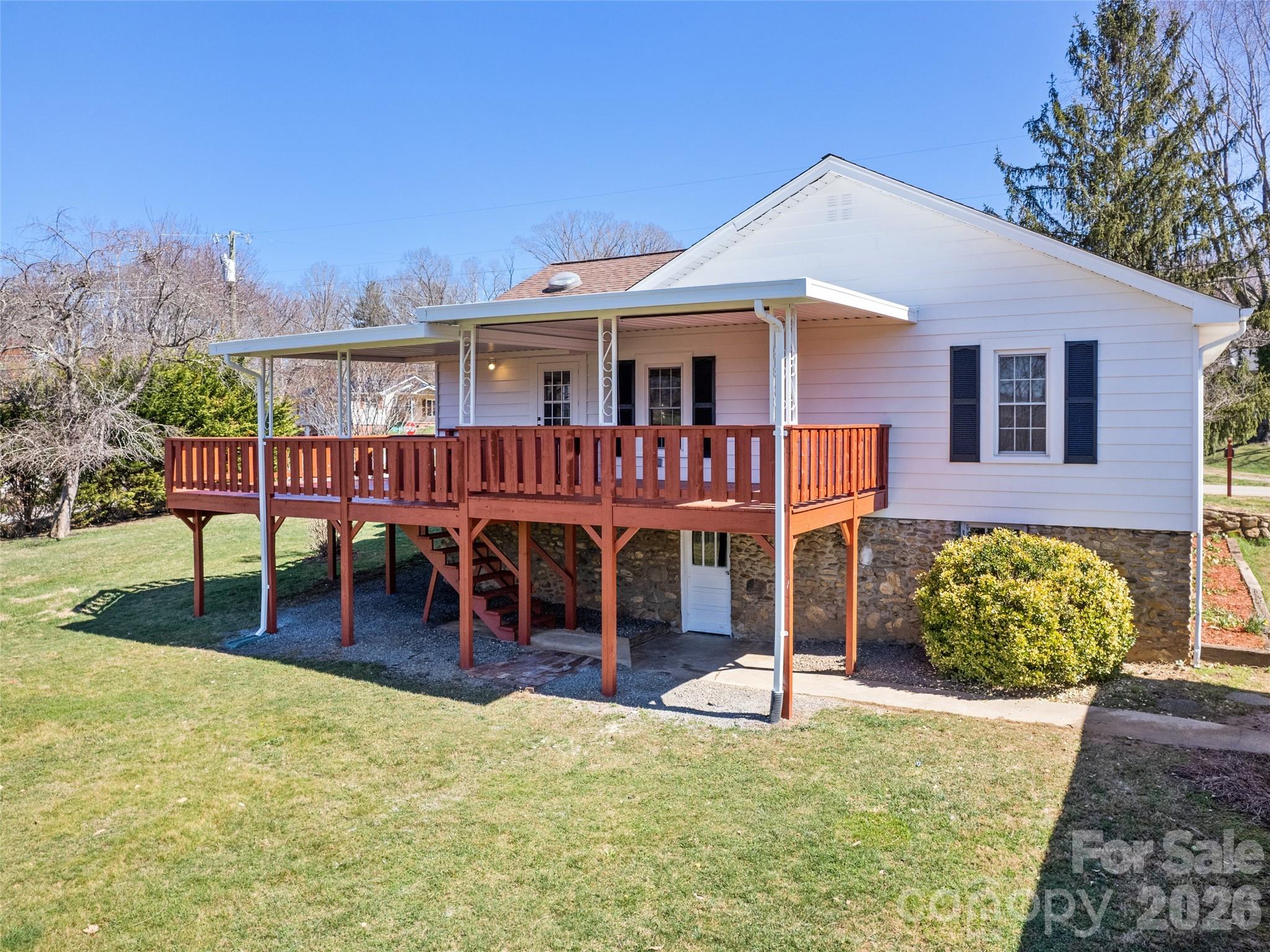 157 Morgan Street — Canton