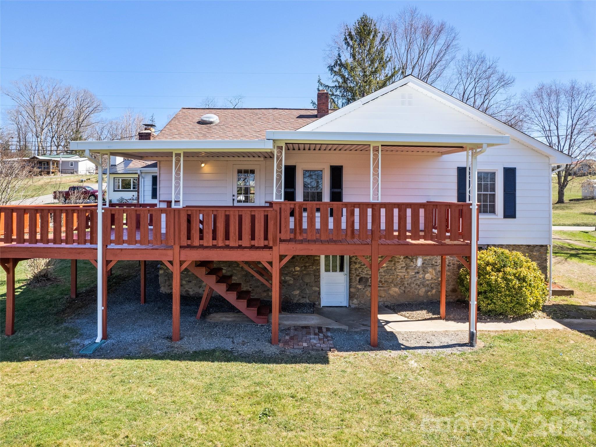 157 Morgan Street — Canton