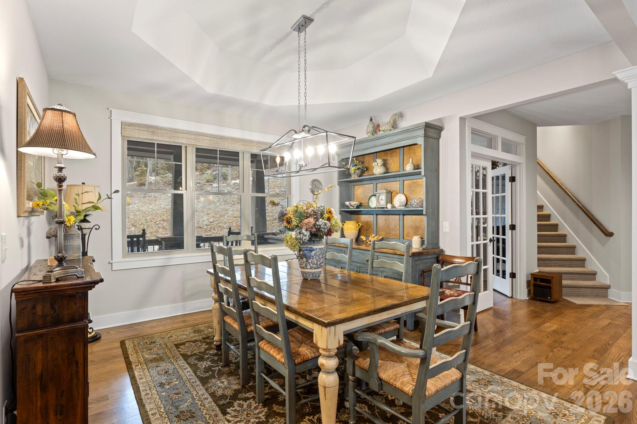 719 Overlook Drive — Flat Rock