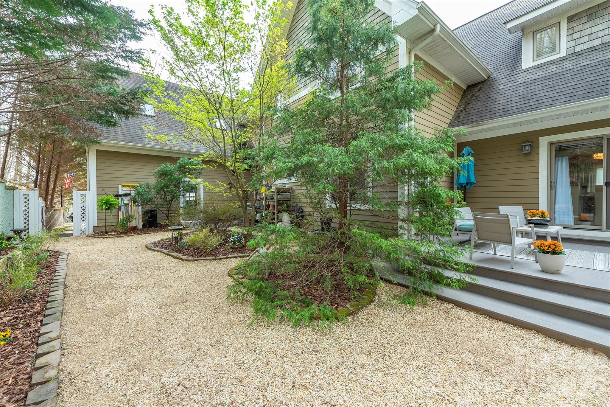 11 Hearthstone Drive — Asheville