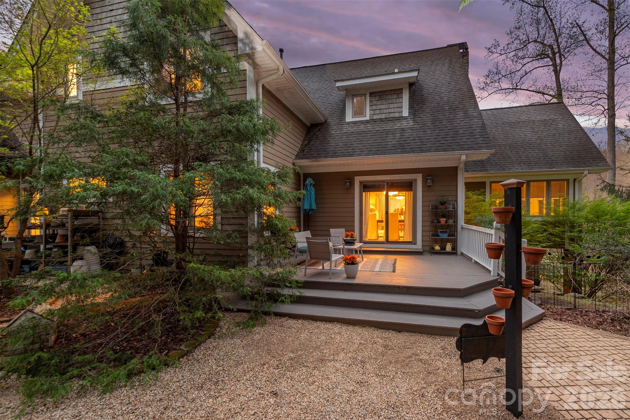 11 Hearthstone Drive — Asheville
