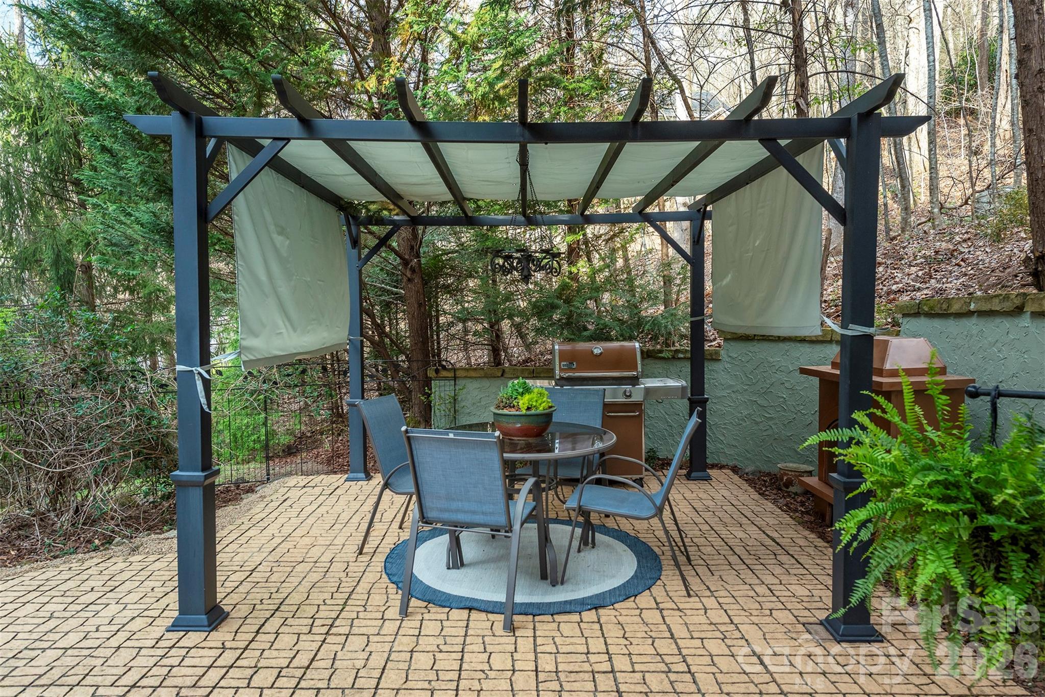 11 Hearthstone Drive — Asheville