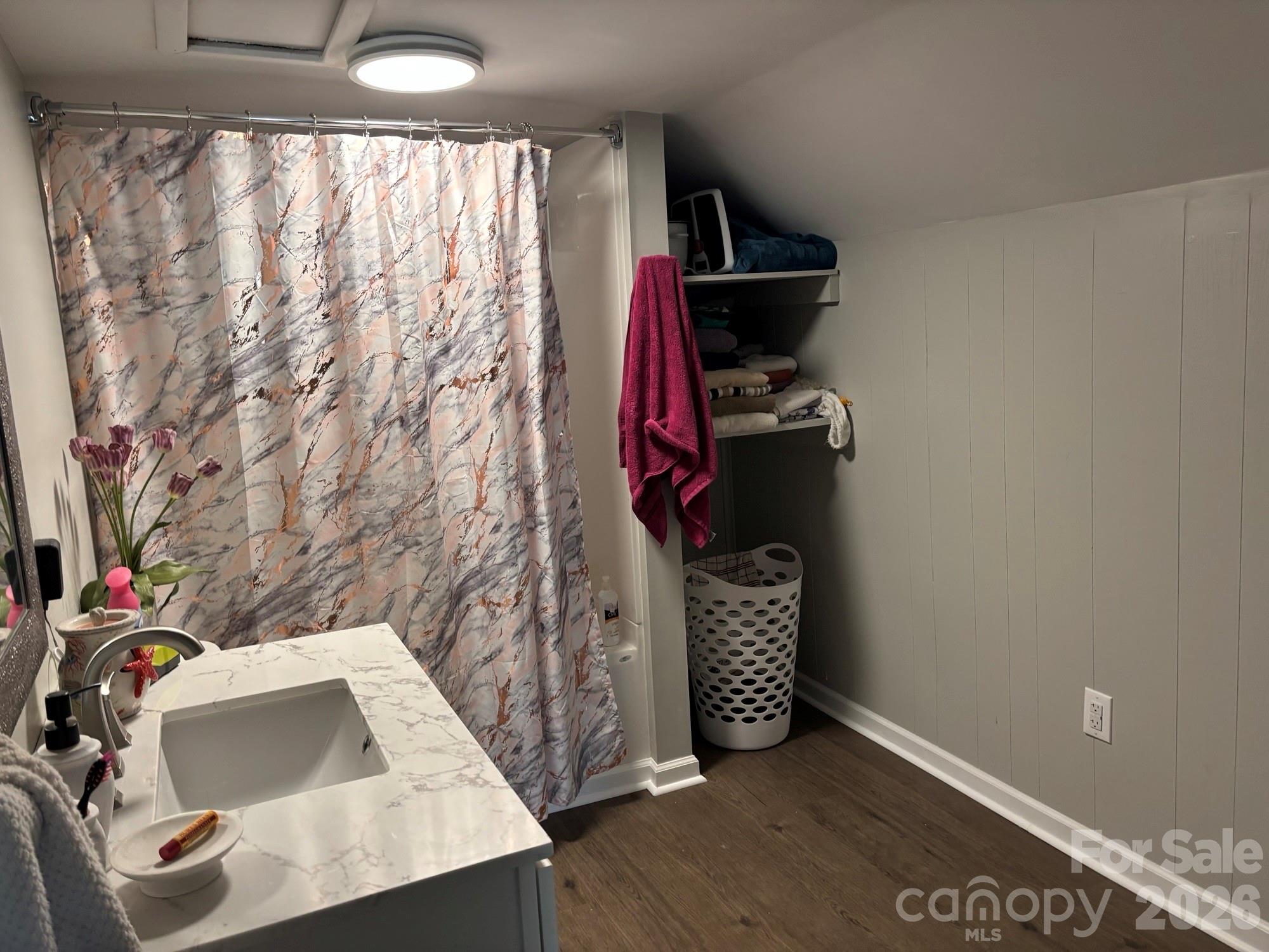 262 Blackberry Lane — Bakersville