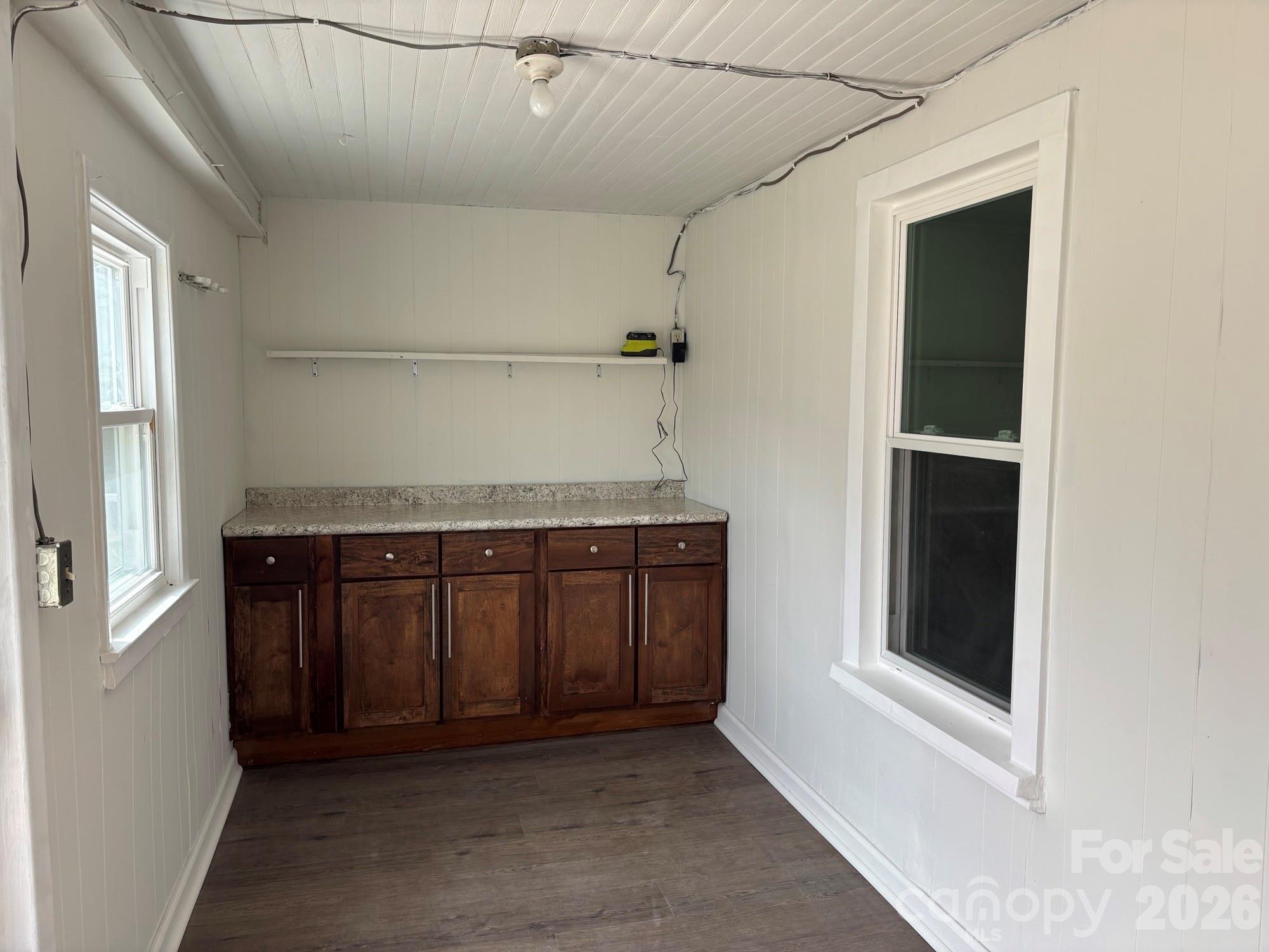 262 Blackberry Lane — Bakersville