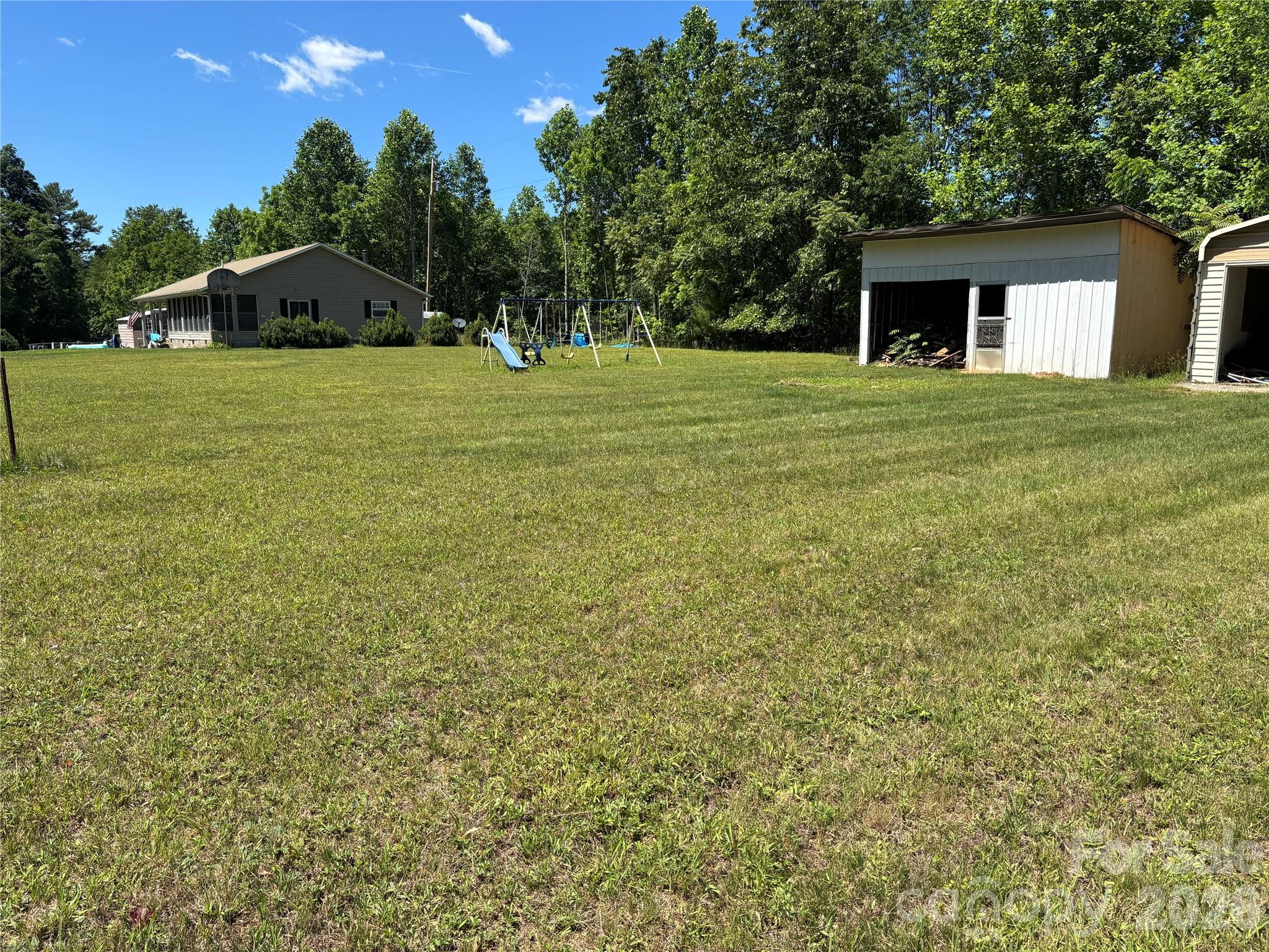 262 Blackberry Lane — Bakersville