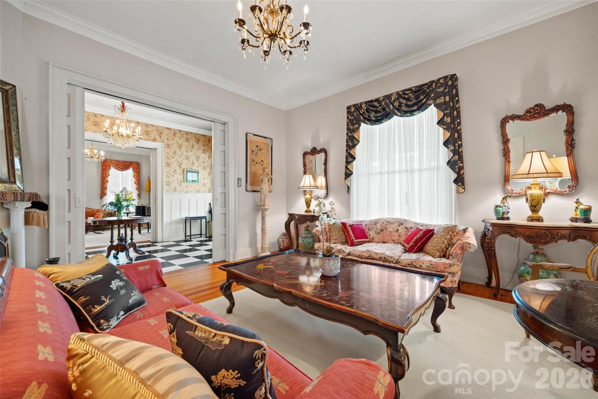 530 E Rutledge Avenue — Gaffney