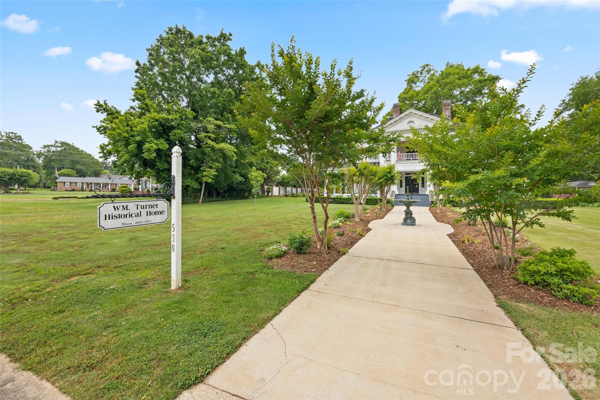 530 E Rutledge Avenue — Gaffney