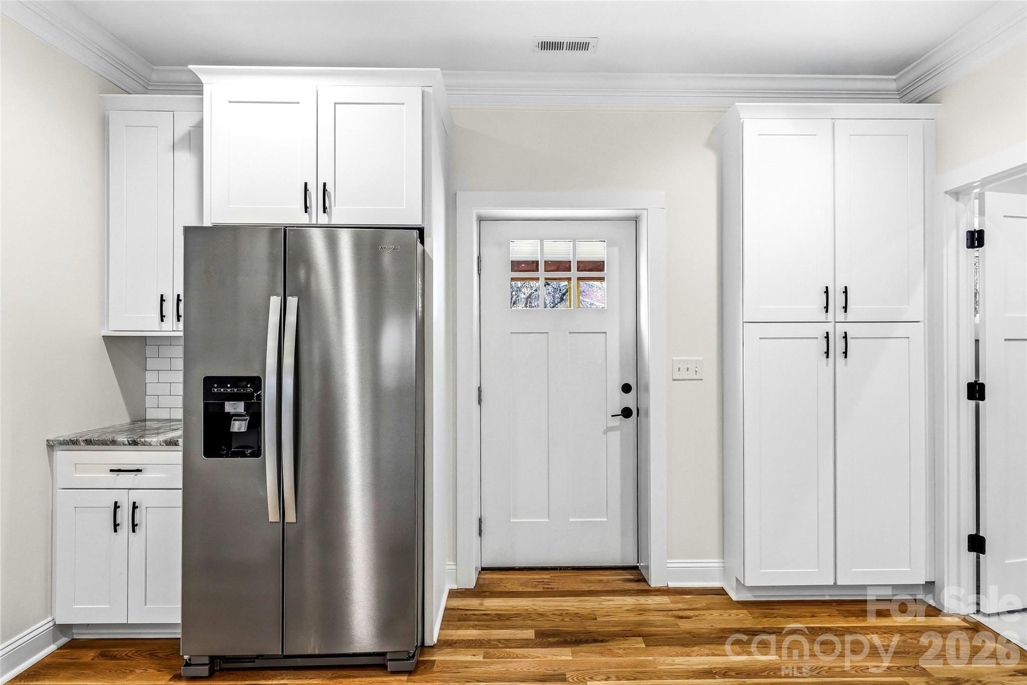 807 N Whitted Street — Hendersonville
