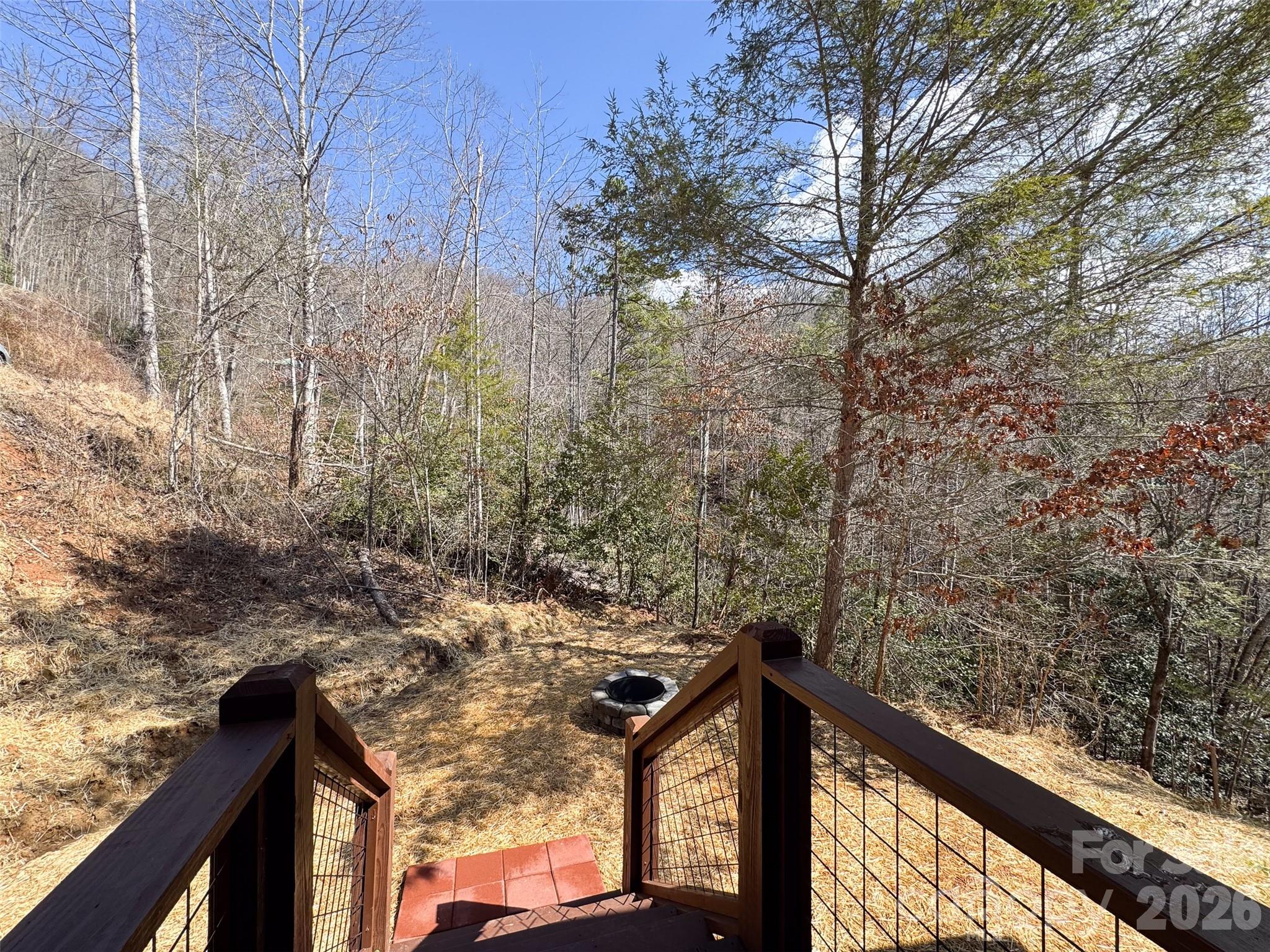 677 Ridgetop Circle — Whittier