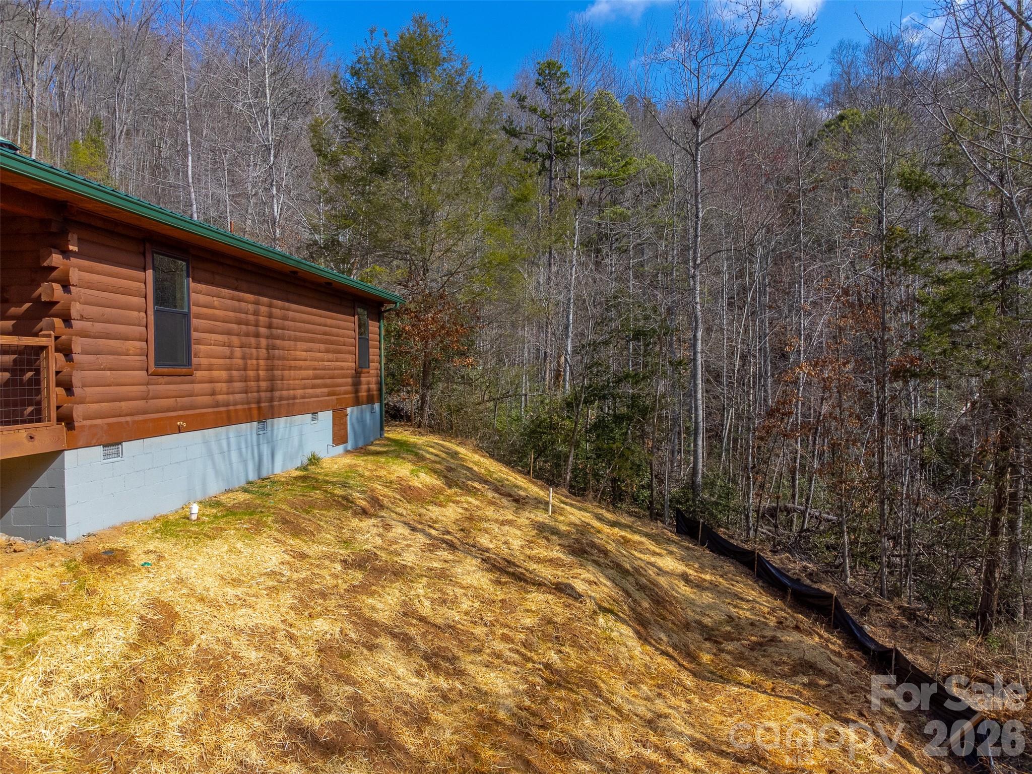 677 Ridgetop Circle — Whittier