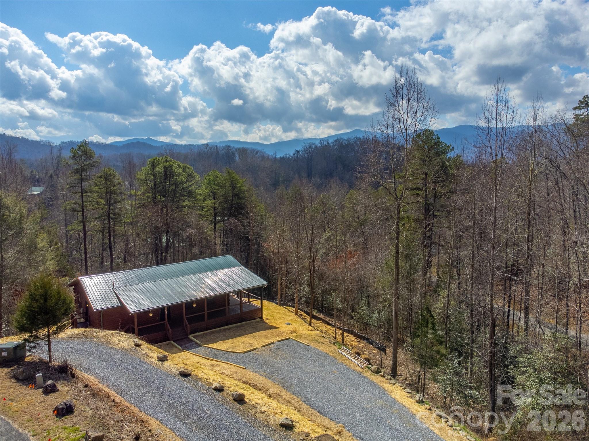 677 Ridgetop Circle — Whittier