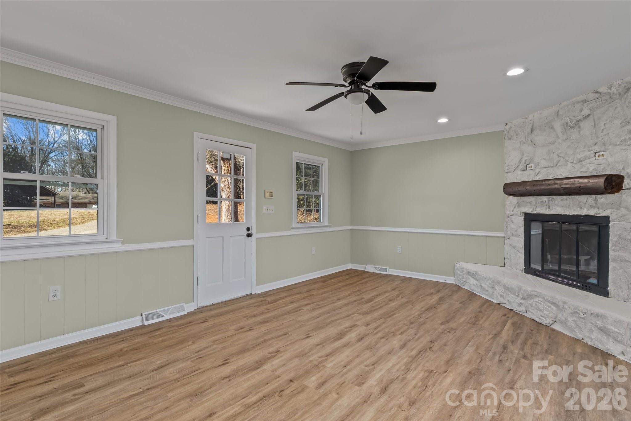 188 Mary Circle — Concord