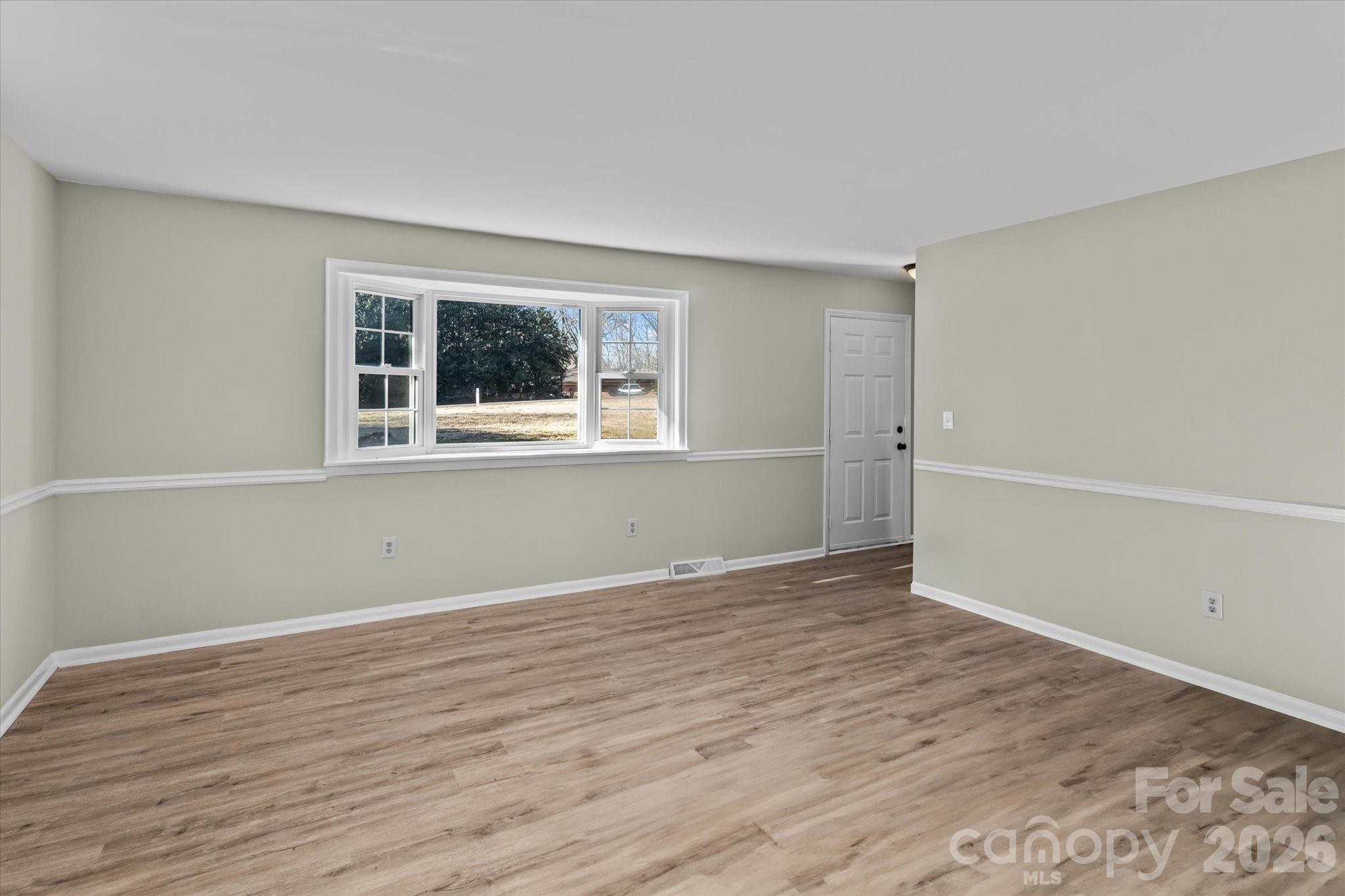 188 Mary Circle — Concord