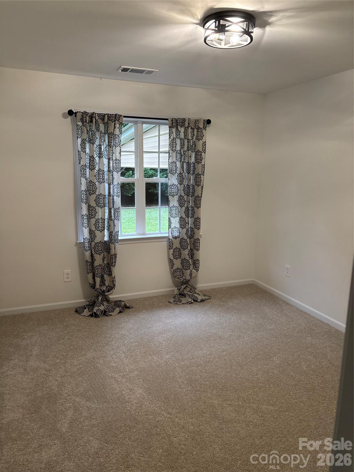 11001 S Hampton Drive — Mint Hill