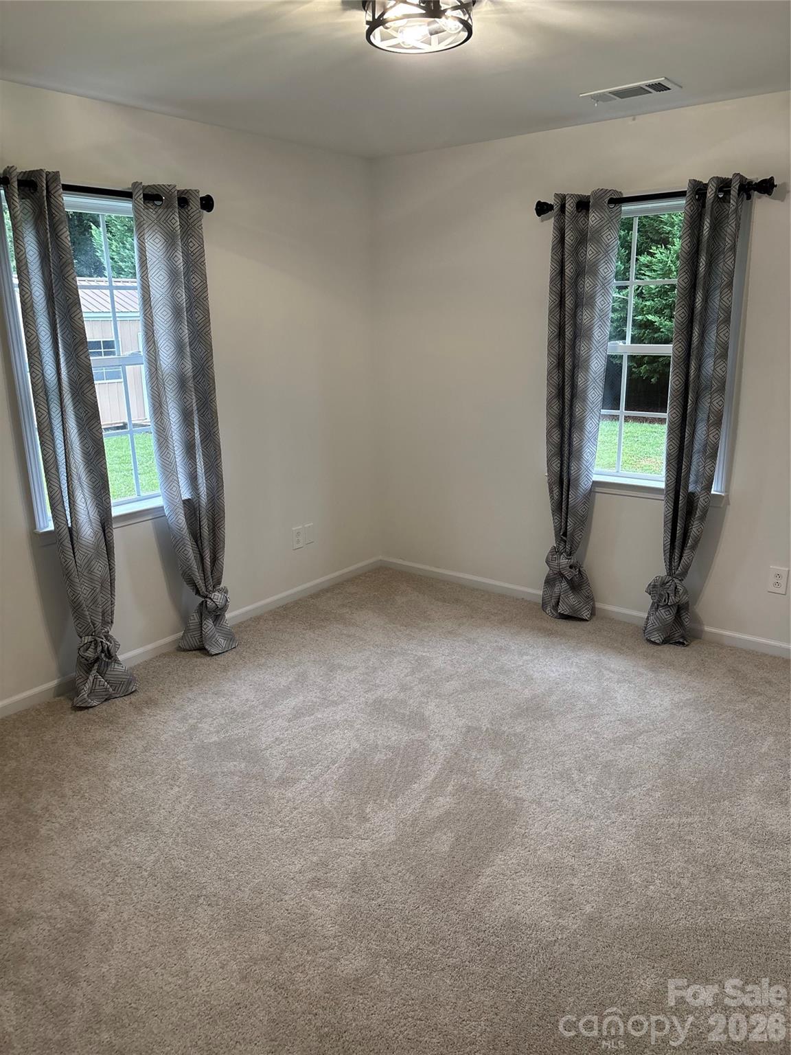 11001 S Hampton Drive — Mint Hill
