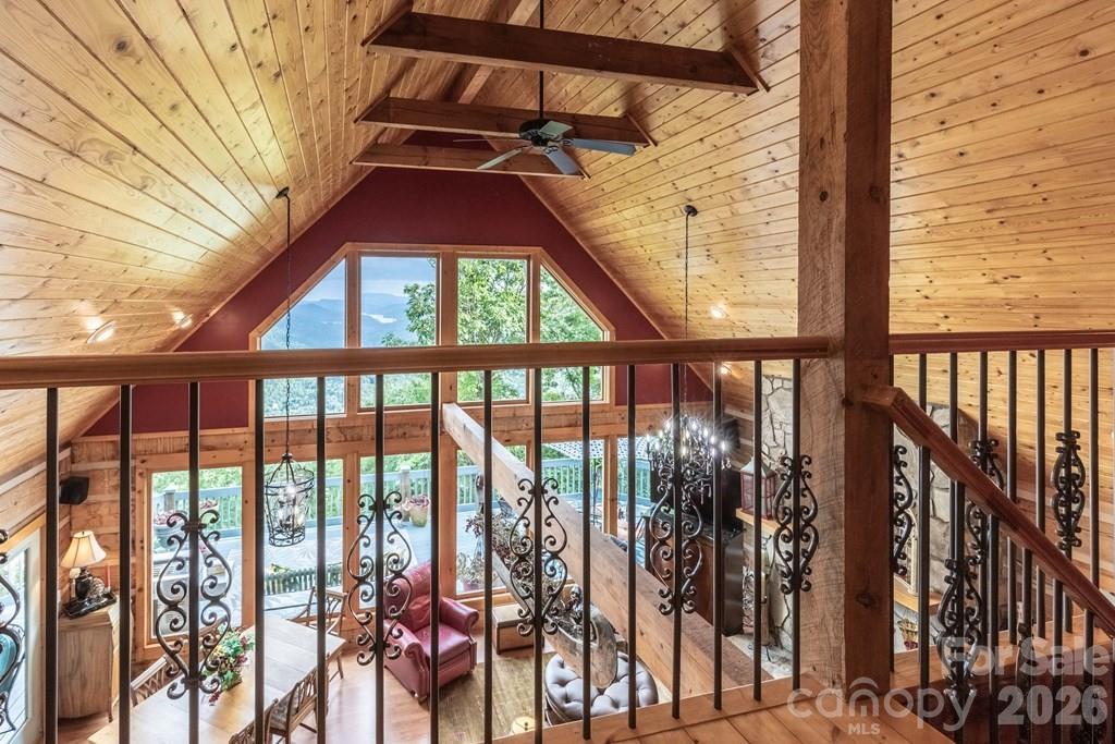1783 W Cliff Road — Cullowhee