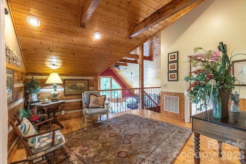 1783 W Cliff Road — Cullowhee