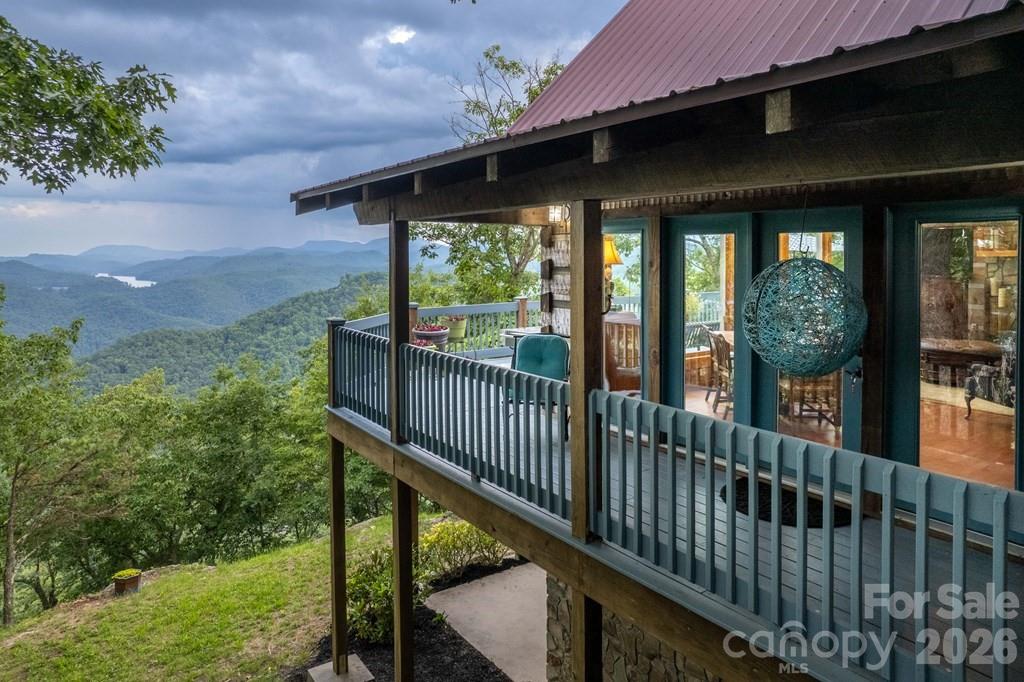 1783 W Cliff Road — Cullowhee