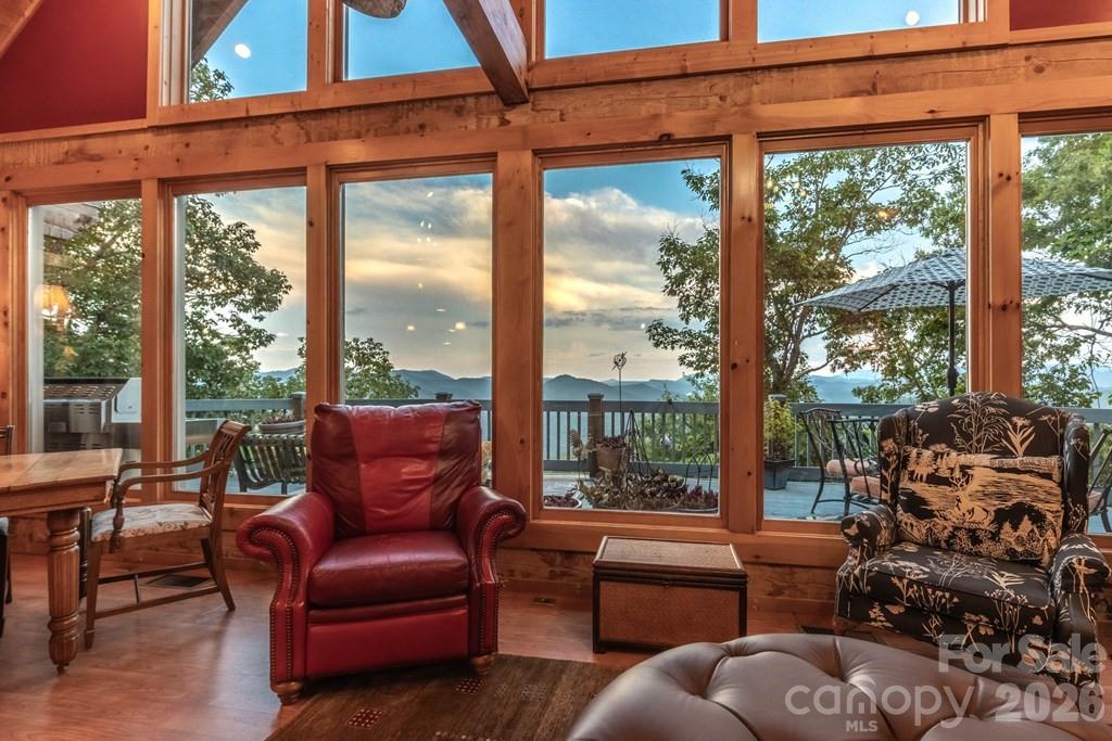 1783 W Cliff Road — Cullowhee