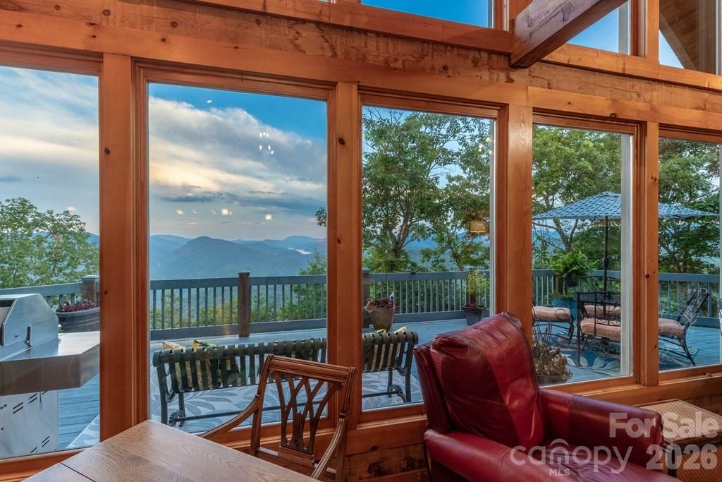 1783 W Cliff Road — Cullowhee