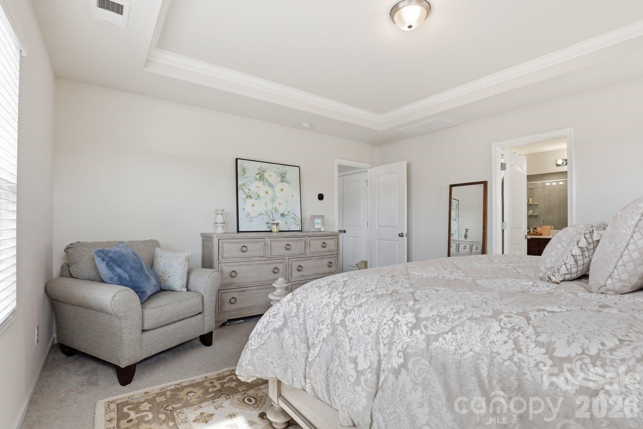 11110 Chalkbark Lane — Charlotte