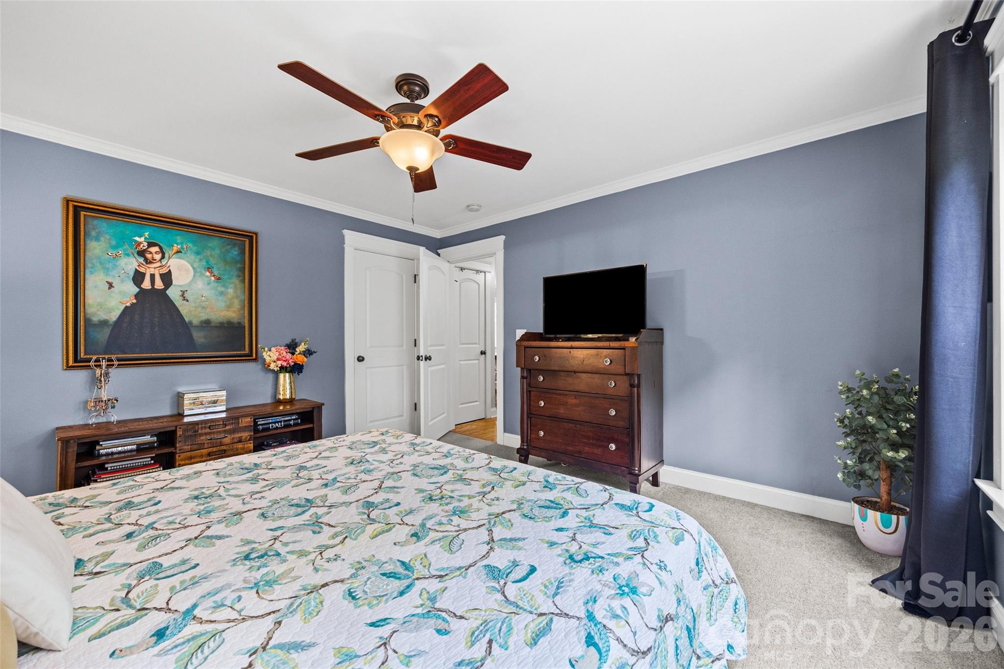 206 W Woodrow Avenue — Belmont