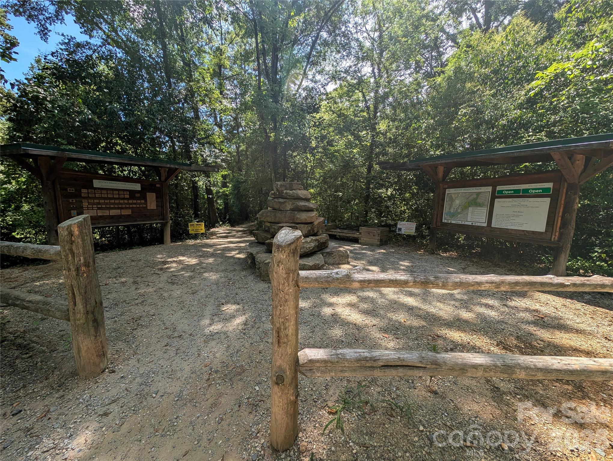 206 W Woodrow Avenue — Belmont