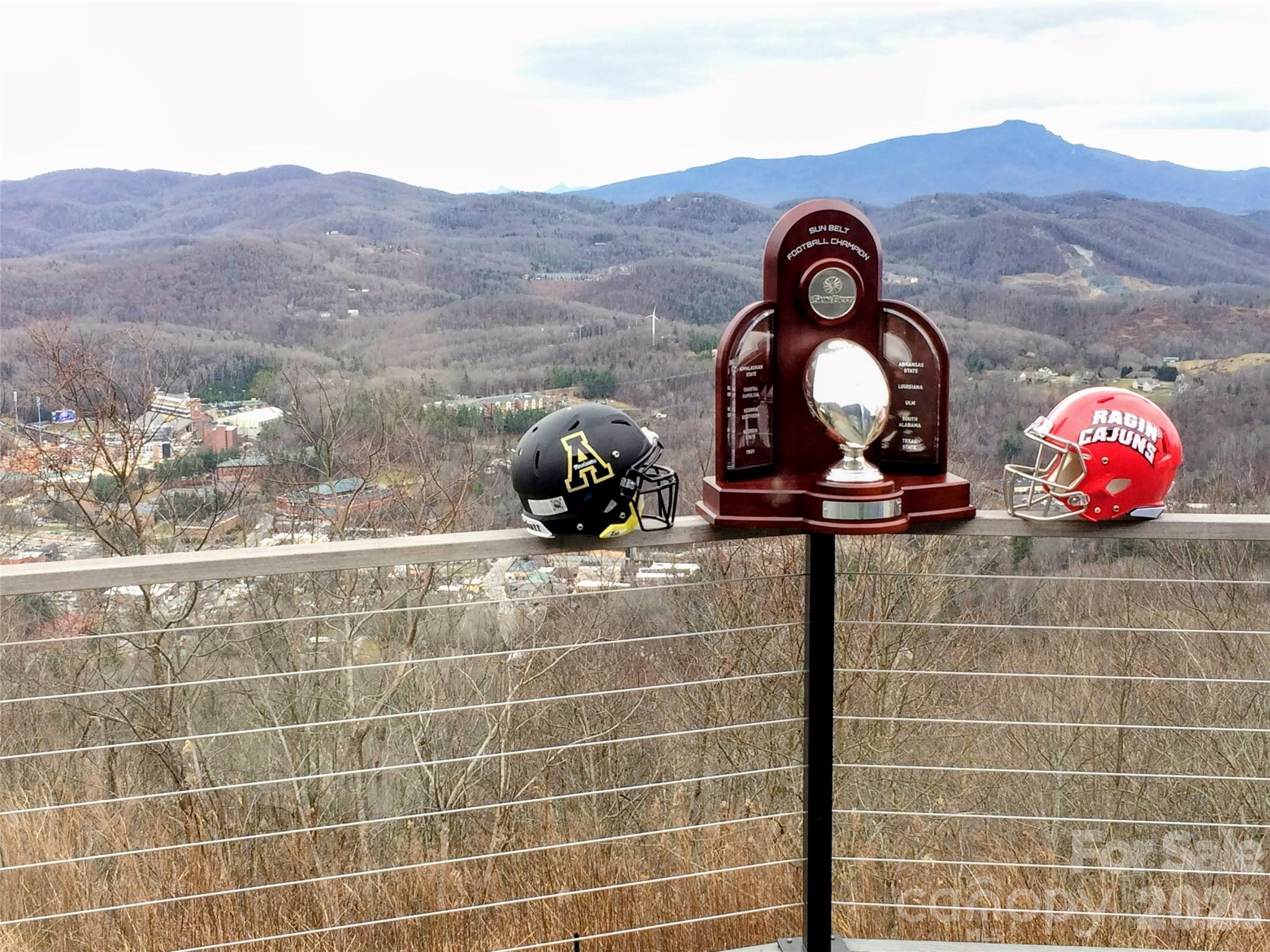 448 Howards Knob Road — Boone