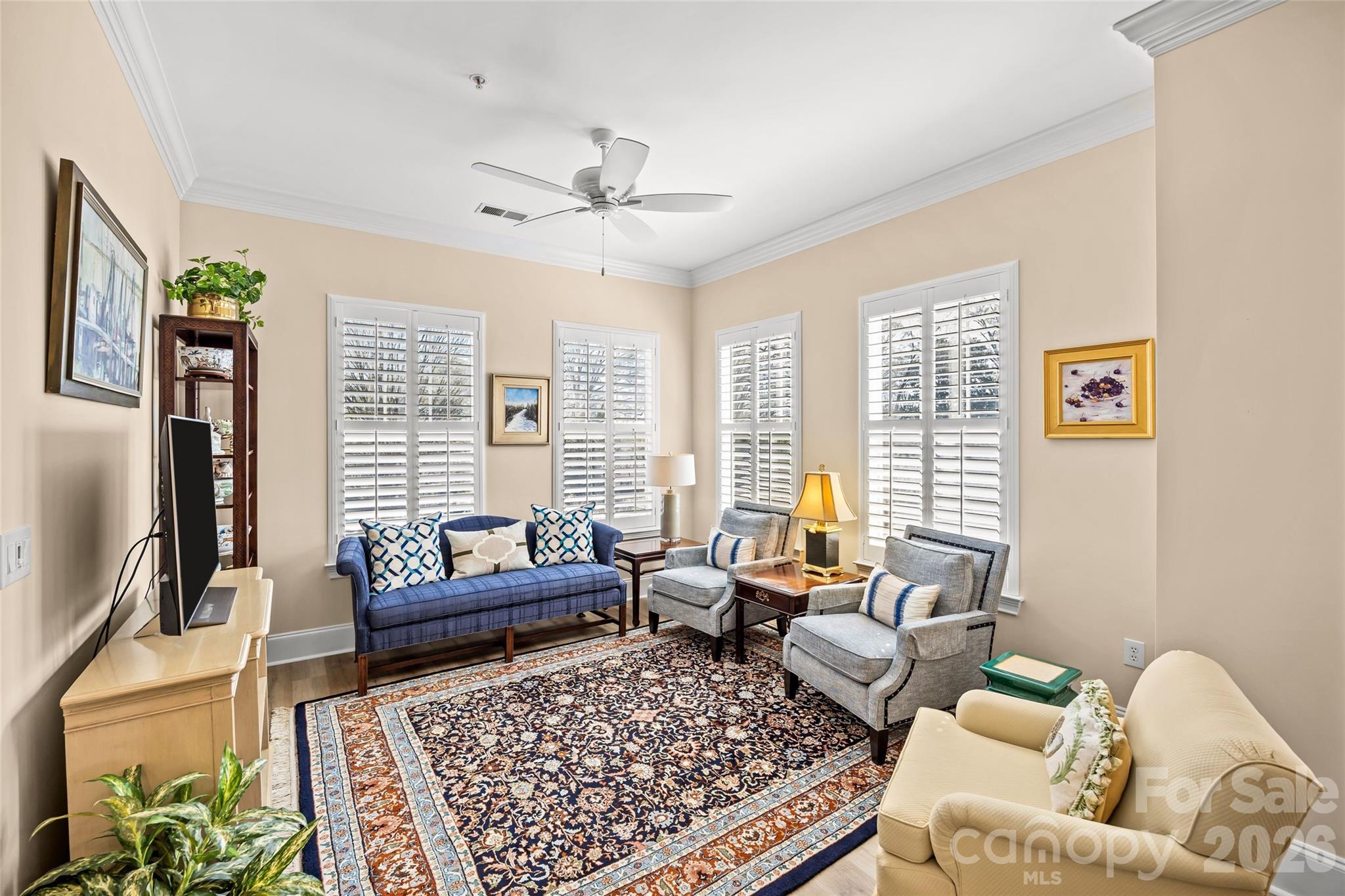 2994 Selwyn Avenue — Charlotte