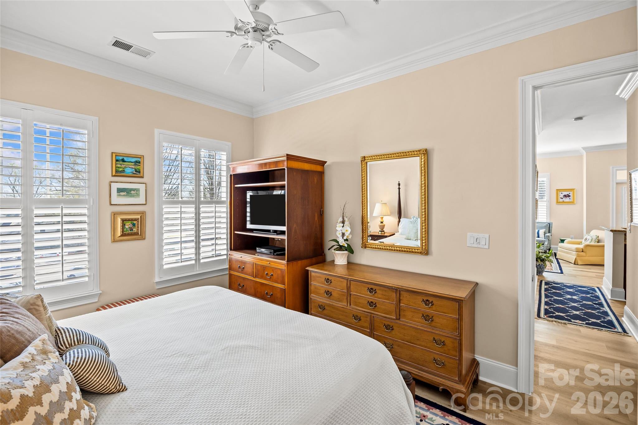 2994 Selwyn Avenue — Charlotte