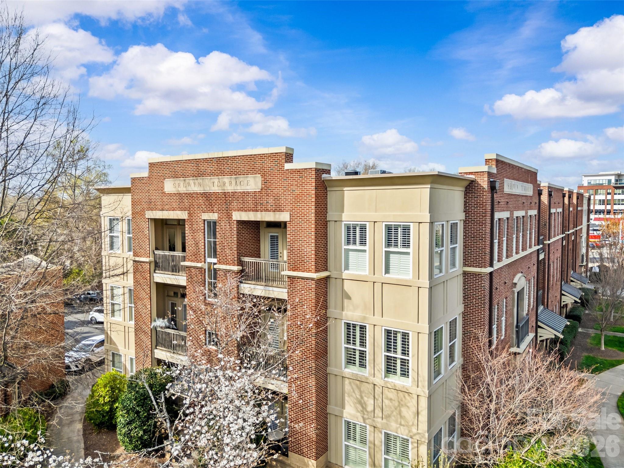 2994 Selwyn Avenue — Charlotte