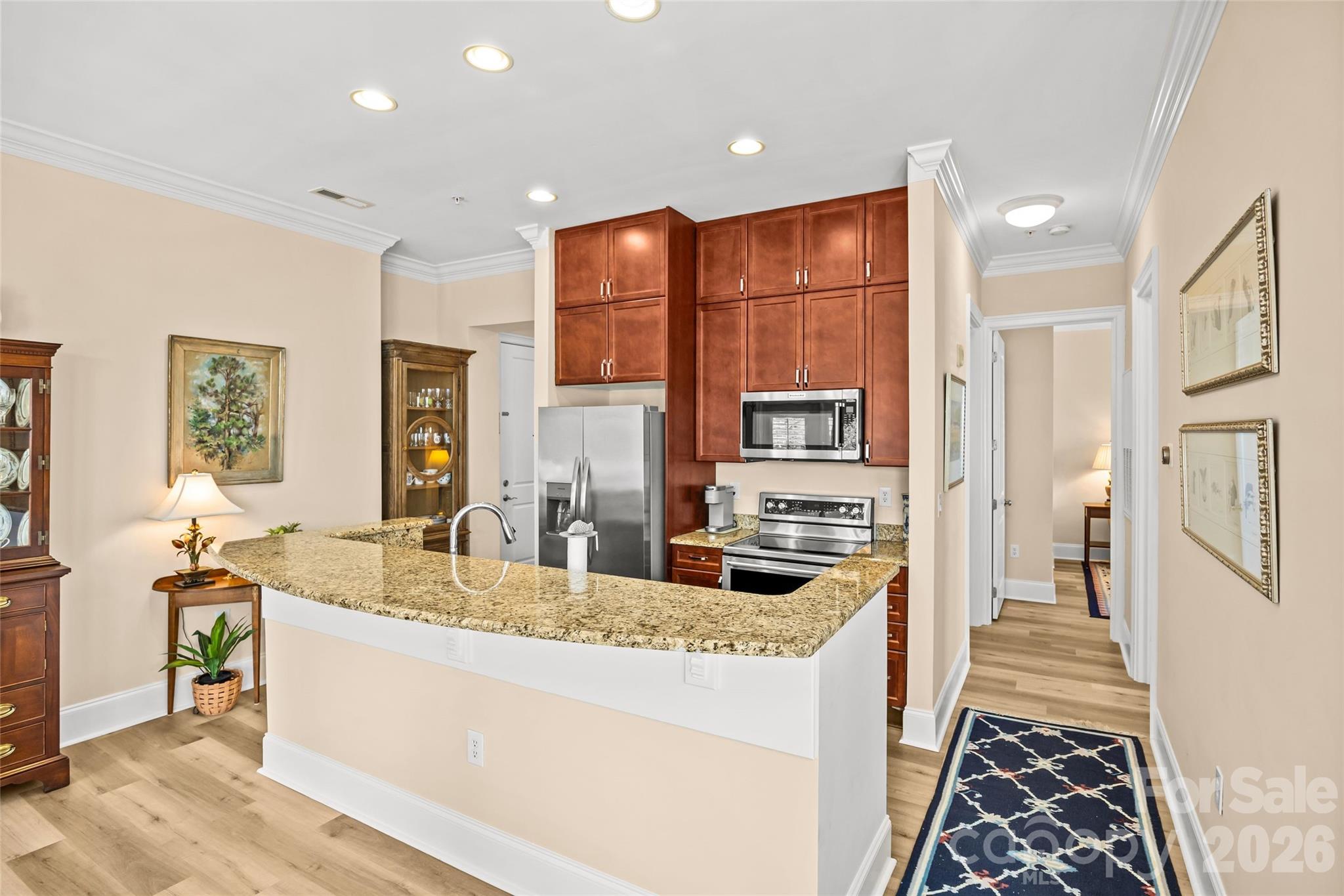 2994 Selwyn Avenue — Charlotte