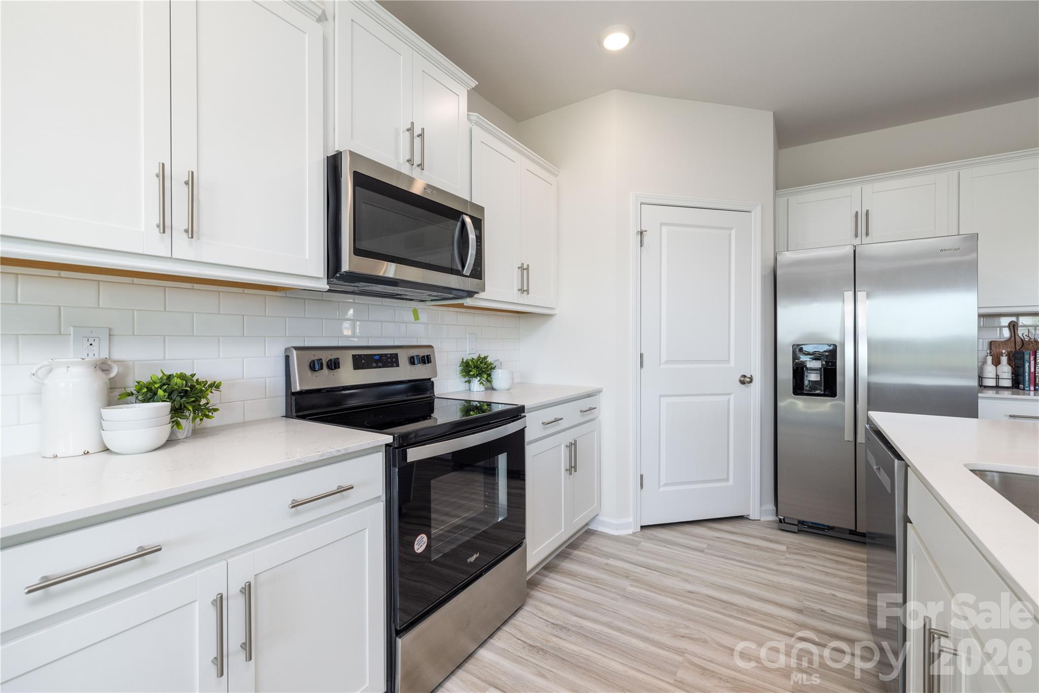 90 Cora View Trail — Waynesville