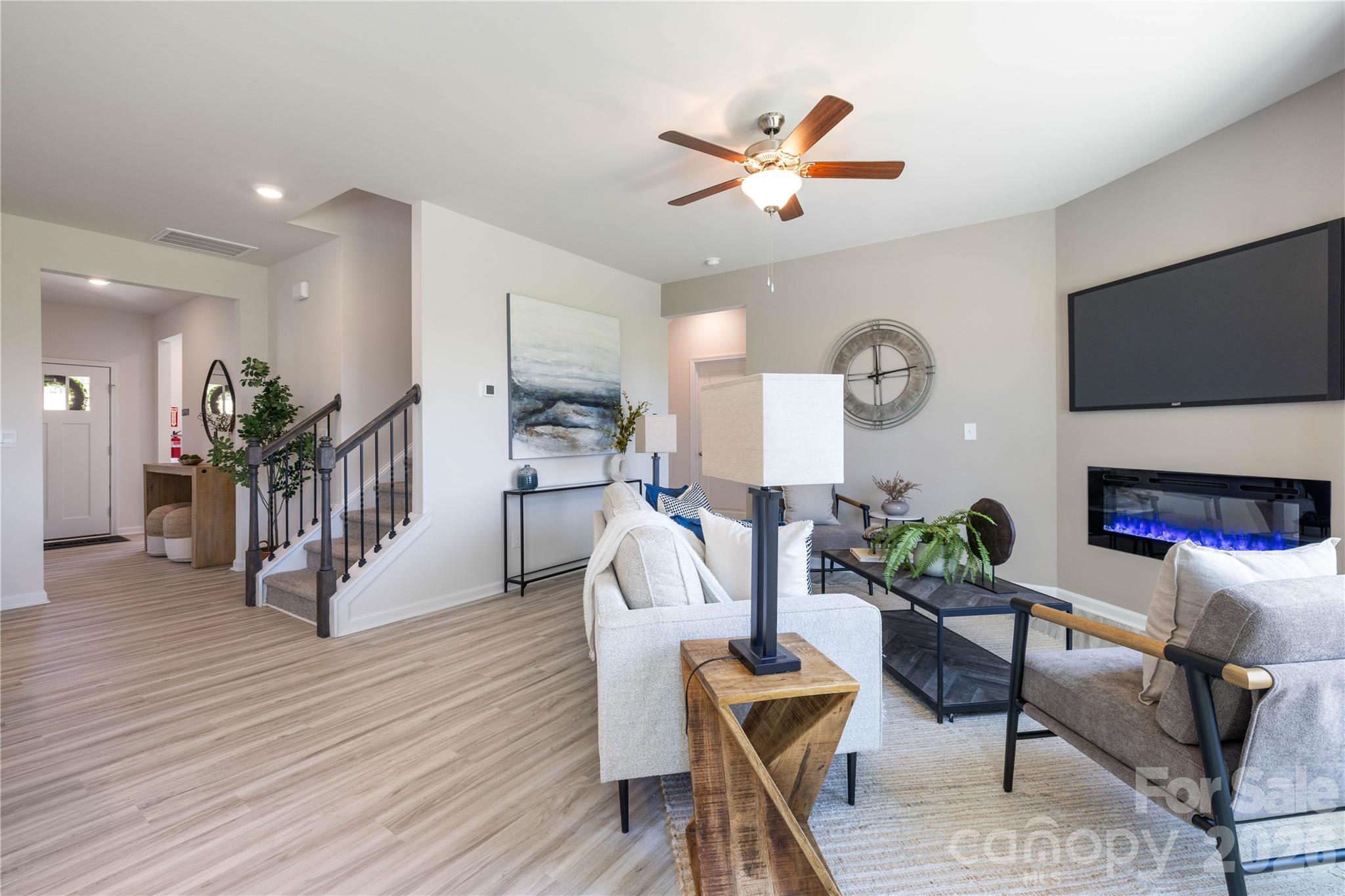 90 Cora View Trail — Waynesville