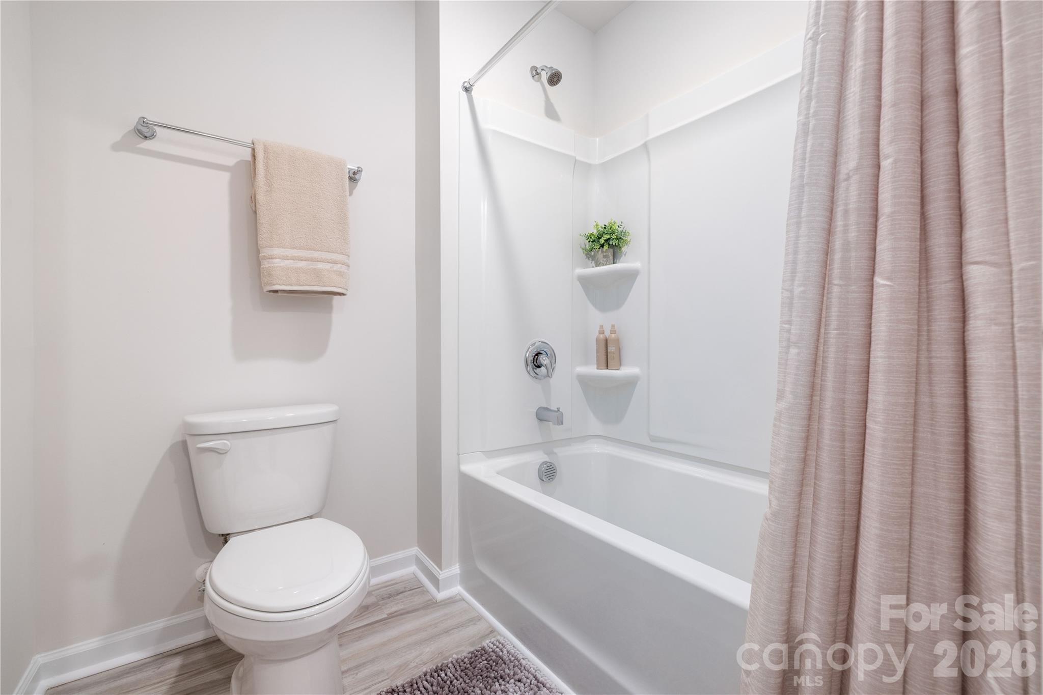 90 Cora View Trail — Waynesville