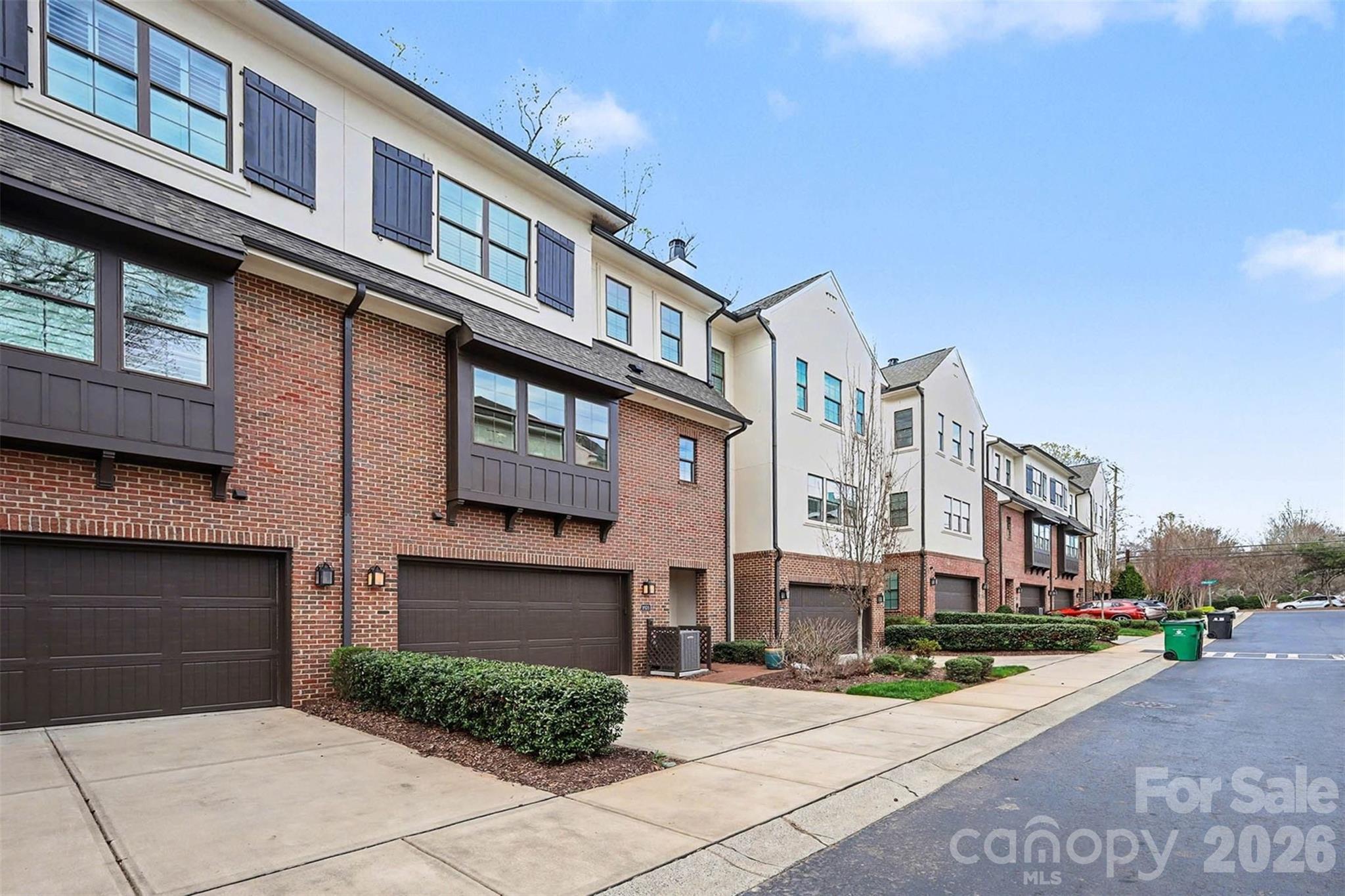 3030 Fairview Villa Court — Charlotte