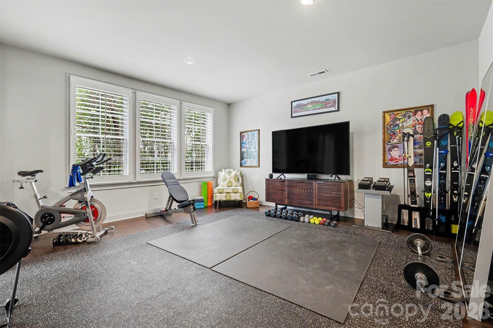 3030 Fairview Villa Court — Charlotte
