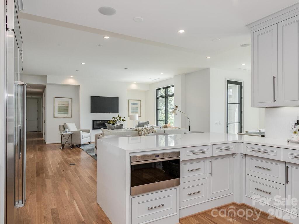 1333 Queens Road #D1 — Charlotte
