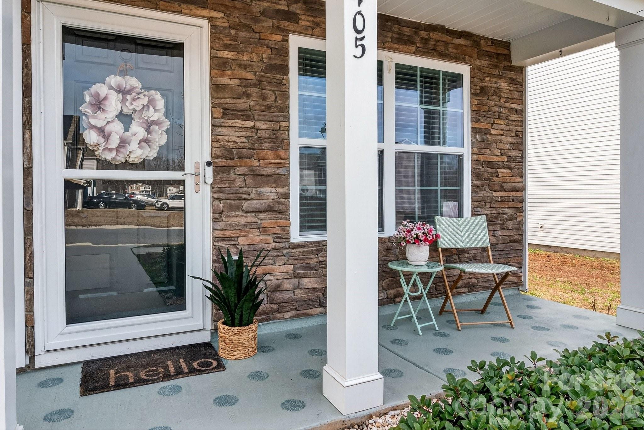 405 Bennington Drive — Stanley