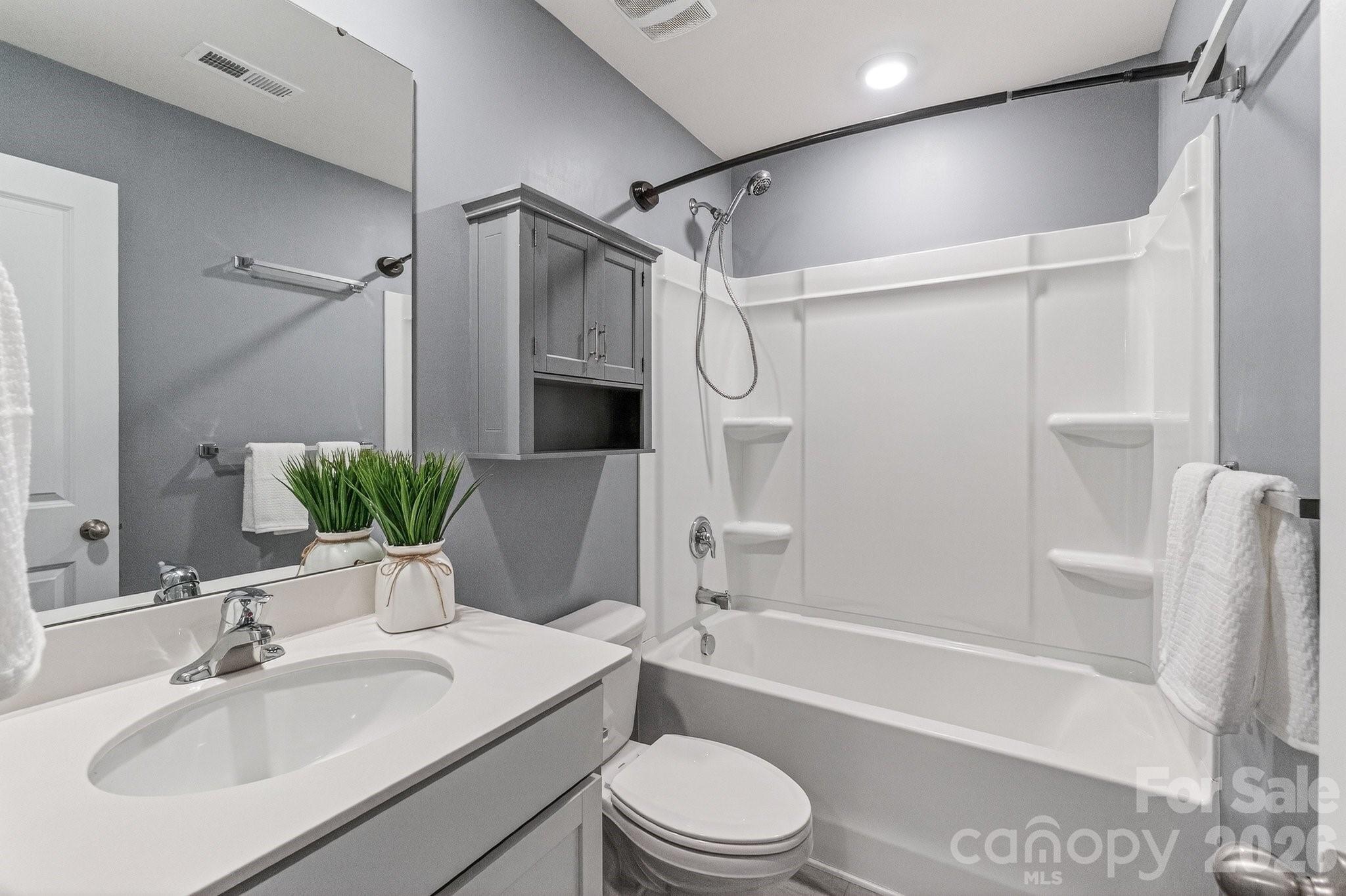 405 Bennington Drive — Stanley