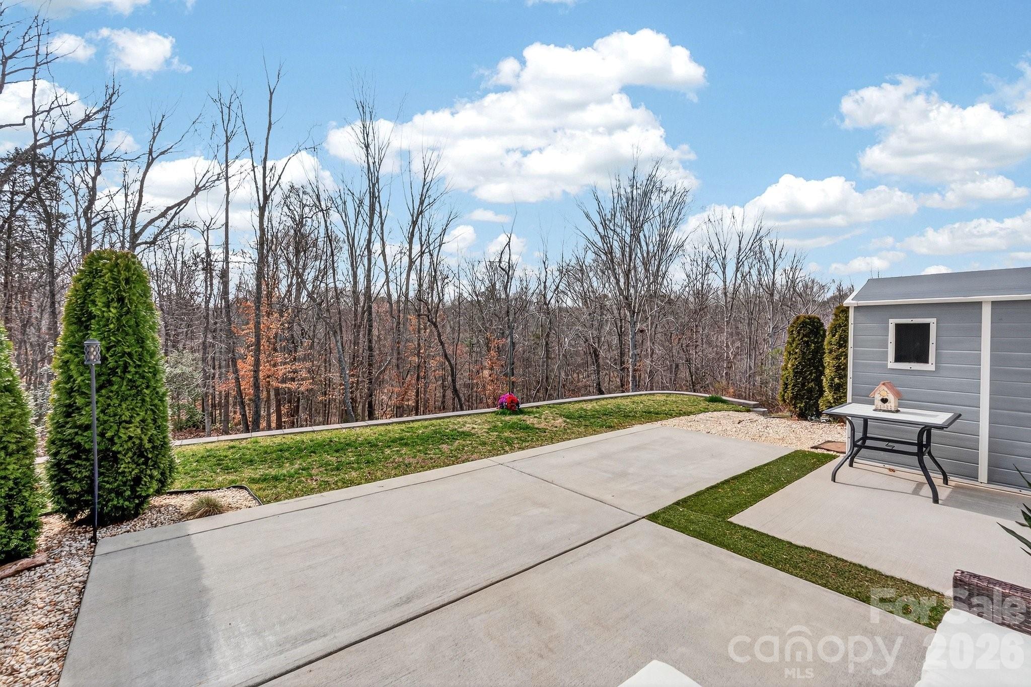 405 Bennington Drive — Stanley