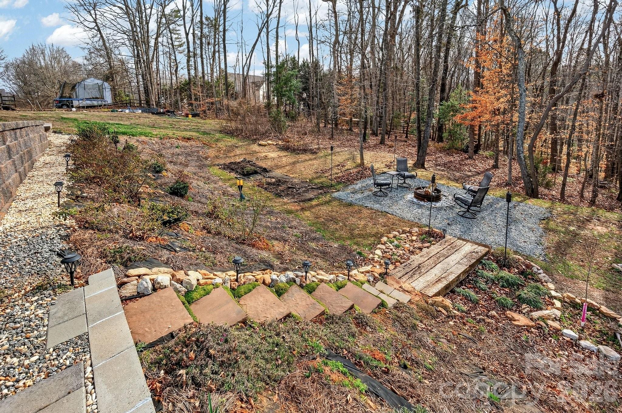 405 Bennington Drive — Stanley