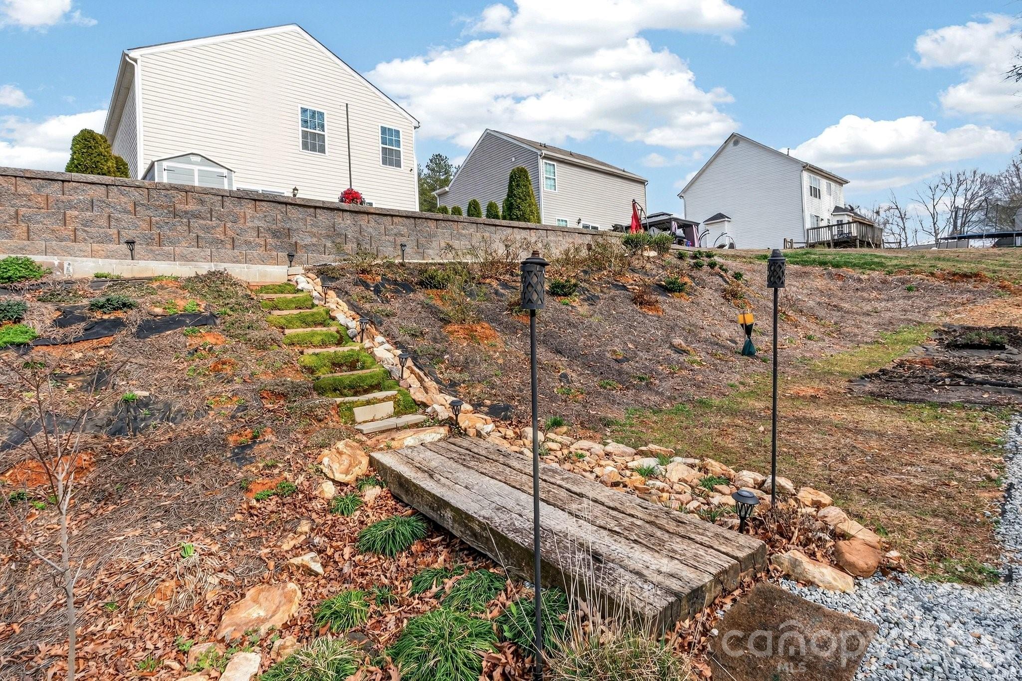 405 Bennington Drive — Stanley