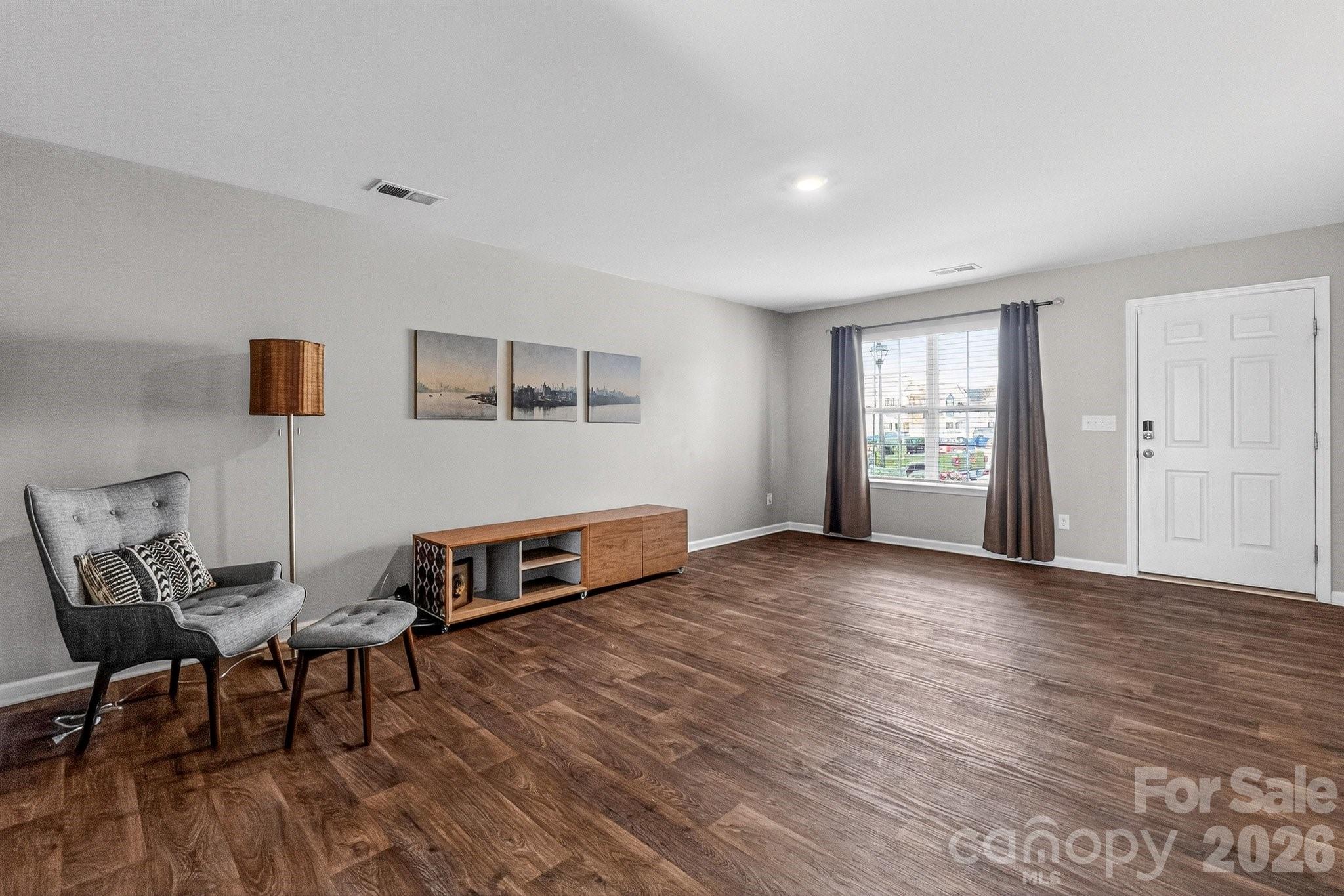 405 Bennington Drive — Stanley