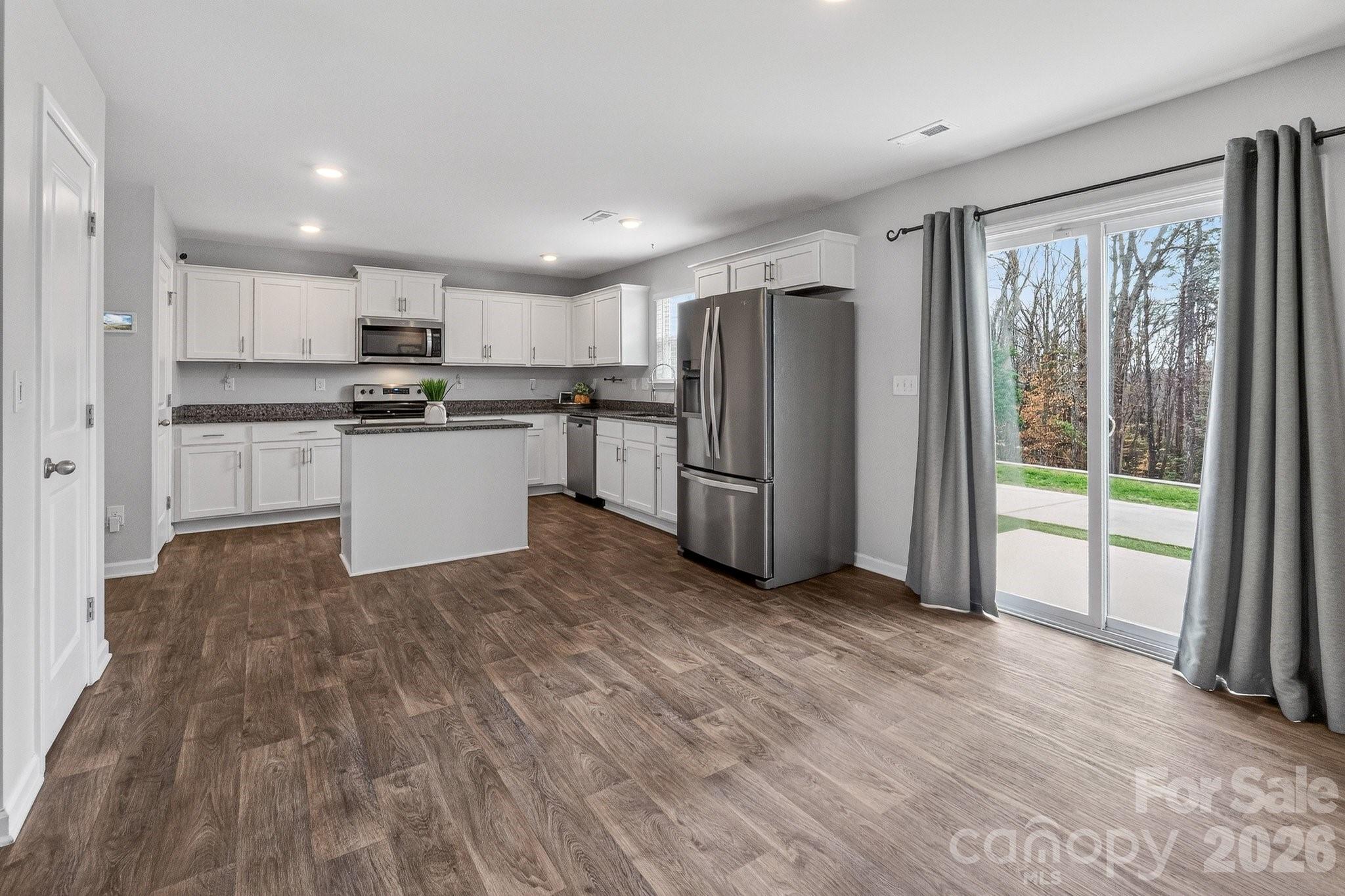 405 Bennington Drive — Stanley