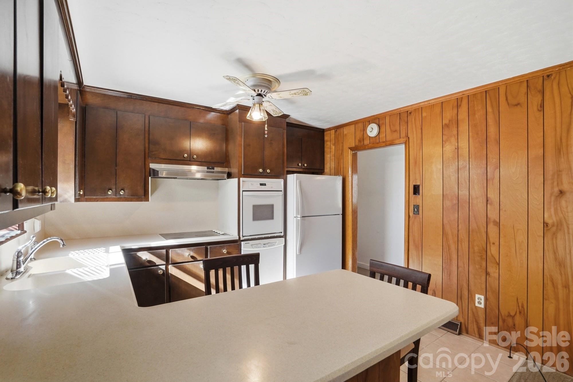 456 Debra Circle SW — Concord