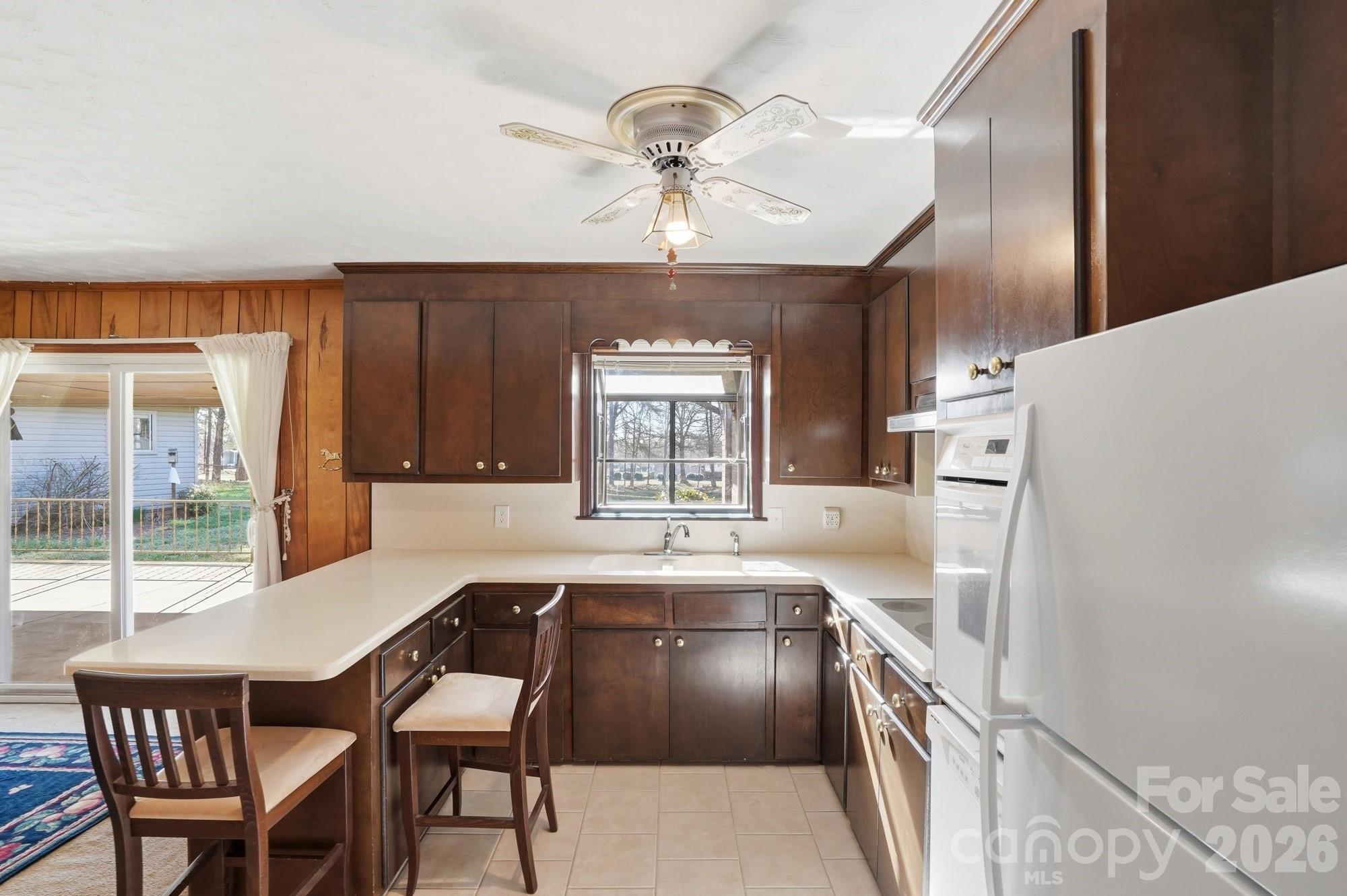 456 Debra Circle SW — Concord